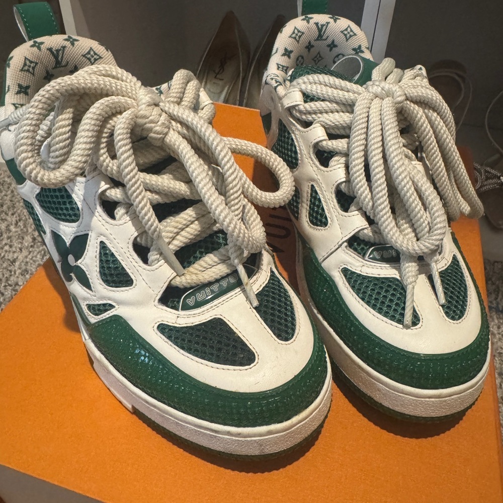 Louis Vuitton Green and Cream Interior Design